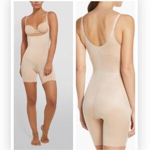 NWT SPANX Thinstincts 2.0 bodysuit